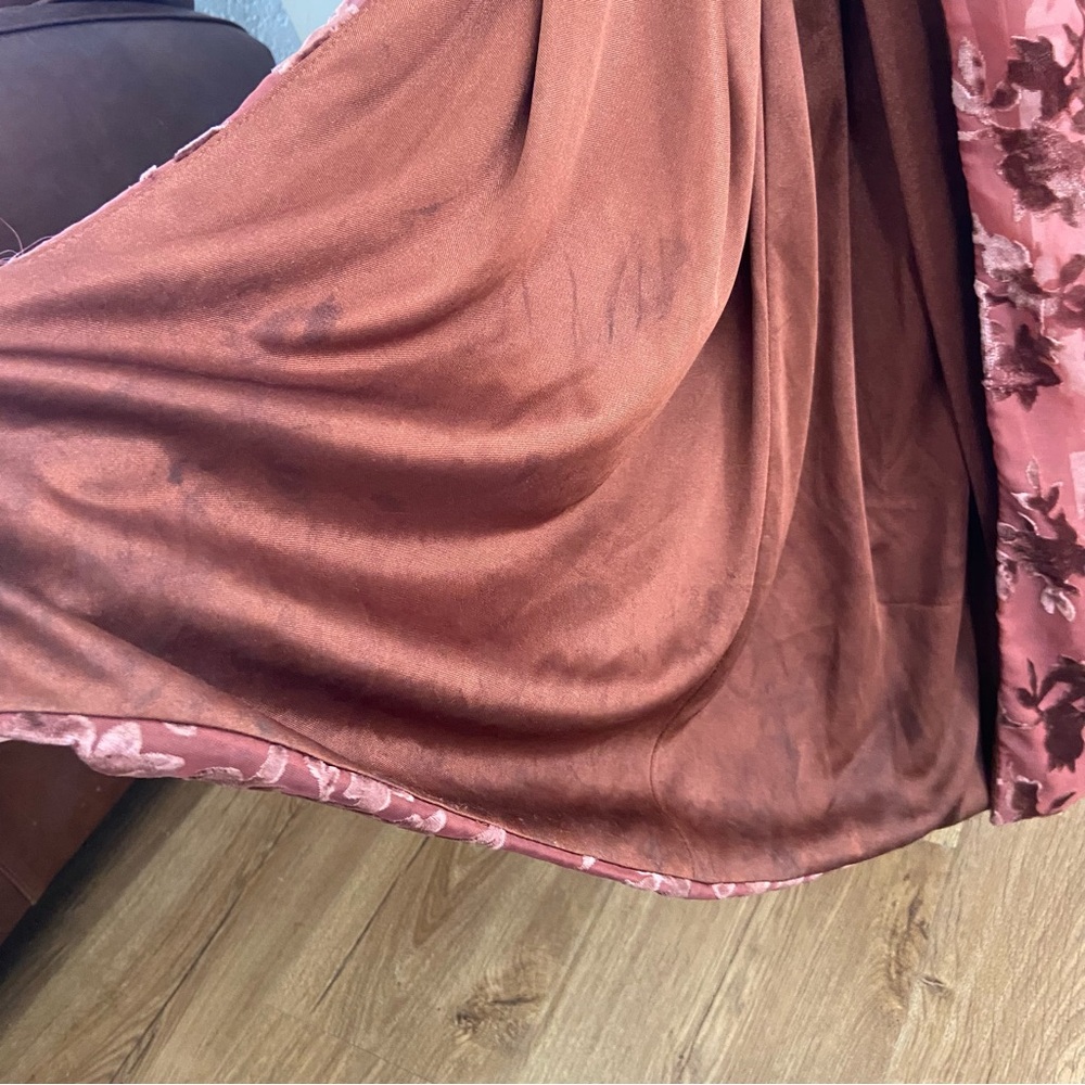 Skye Floral Burnout Velvet Dress Terracotta - Picture 15 of 16